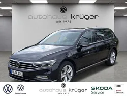 Schwarz Gebraucht 2023 VW Passat Elegance Kombi | 32.900 € (Teuer)