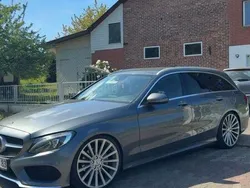 Grau Gebraucht 2018 Mercedes C220 Kombi | 17.500 € (Etwas zu teuer)