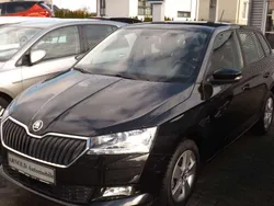 Schwarzmagic perleffekt Gebraucht 2019 Skoda Fabia Ambition Kombi | 11.500 € (Fairer Preis)