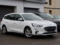 Weiß Gebraucht 2020 Ford Focus Cool & Connect Kombi | 9.950 € (Fairer Preis)