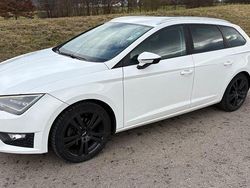 Weiß Gebraucht 2014 Seat Leon ST FR Kombi | 6.990 € (Fairer Preis)