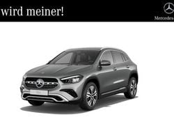 Grau Gebraucht 2024 Mercedes GLA200 Progressive SUV | 37.850 € (Fairer Preis)