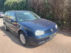 Blau Gebraucht 2000 VW Golf IV Kombi | 450 € (Fairer Preis)