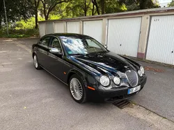 Schwarz Gebraucht 2006 Jaguar S-Type S Limousine | 3.999 €