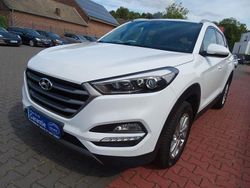 Weiß Gebraucht 2016 Hyundai Tucson Trend SUV | 12.980 € (Guter Preis)