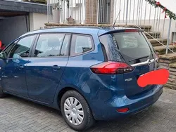 Blau Gebraucht 2015 Opel Zafira Tourer Business Van / Kleinbus | 5.499 € (Guter Preis)