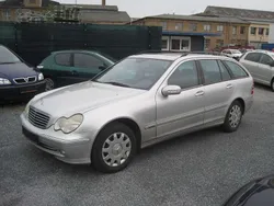 Silber Gebraucht 2002 Mercedes C180 Avantgarde Kombi | 800 € (Superpreis)