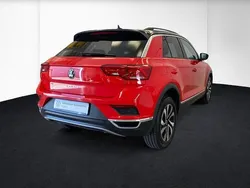 Flashrot Gebraucht 2022 VW T-Roc Active SUV | 24.220 € (Guter Preis)