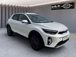 Weiß Neu 2025 Kia Stonic 4 SUV | 23.490 € (Fairer Preis)