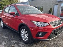 Rot Gebraucht 2021 Seat Arona Style SUV | 11.990 € (Guter Preis)