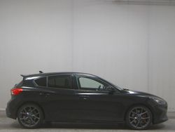 Schwarz Gebraucht 2020 Ford Focus ST-Line Limousine | 16.480 € (Guter Preis)