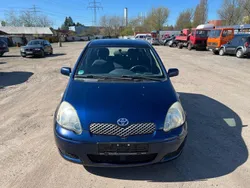 Blau Gebraucht 2005 Toyota Yaris Sol Kleinwagen | 1.600 € (Guter Preis)