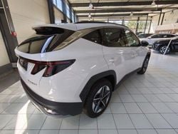 Weiss Neu 2025 Hyundai Tucson Trend SUV | 33.490 € (Guter Preis)