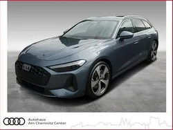 Blau (horizontblau metallic) Neu 2025 Audi A5 Ambiente Coupé | 66.570 € (Superpreis)
