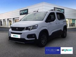 Weiß Gebraucht 2023 Peugeot Rifter Allure Van / Kleinbus | 21.490 € (Fairer Preis)