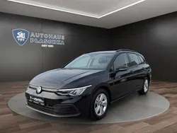 Deep black perleffekt (schwarz) Gebraucht 2021 VW Golf VIII | 20.448 € (Guter Preis)