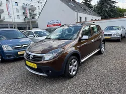 Braun cajou Gebraucht 2012 Dacia Sandero Stepway Kleinwagen | 6.990 € (Fairer Preis)