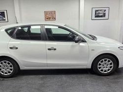 Weiß Gebraucht 2009 Hyundai i30 Limousine | 4.900 € (Etwas zu teuer)