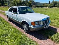 Weiß Gebraucht 1987 Mercedes 260 SE Limousine | 11.499 €