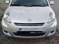 Silber Gebraucht 2008 Daihatsu Sirion Kleinwagen | 1.550 € (Guter Preis)