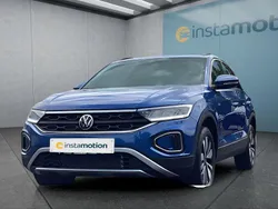 Blau Gebraucht 2024 VW T-Roc SUV | 32.499 € (Fairer Preis)