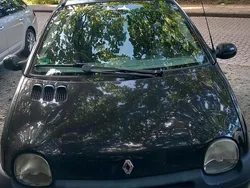 Schwarz Gebraucht 2003 Renault Twingo Kleinwagen | 700 €