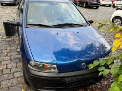 Blau Gebraucht 2002 Fiat Punto Kleinwagen | 250 € (Superpreis)