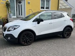 Weiß Gebraucht 2016 Opel Mokka Color Edition SUV | 11.200 € (Fairer Preis)