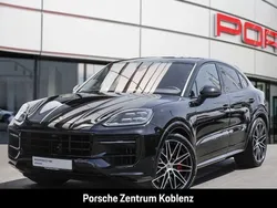 Schwarz Gebraucht 2024 Porsche Cayenne S SUV | 124.950 € (Teuer)