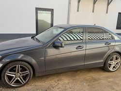 Grau Gebraucht 2009 Mercedes C220 Limousine | 5.500 € (Fairer Preis)