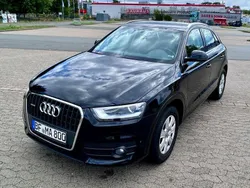Schwarz Gebraucht 2012 Audi Q3 Ambiente SUV | 11.990 € (Superpreis)