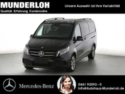 Obsidianschwarz metallic Gebraucht 2023 Mercedes V300 Avantgarde Van / Kleinbus | 57.900 € (Guter Preis)