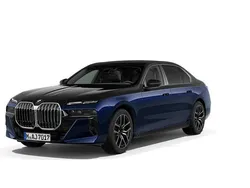 Gebraucht 2025 BMW 740 Comfort Edition Limousine | 111.890 €