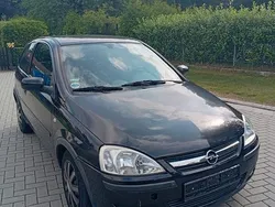 Schwarz Gebraucht 2004 Opel Corsa Kleinwagen | 800 € (Guter Preis)