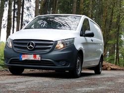 Schwarz Gebraucht 2015 Mercedes Vito Van / Kleinbus | 11.500 € (Fairer Preis)