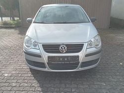 Silber Gebraucht 2007 VW Polo Limousine | 2.400 € (Guter Preis)