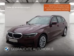 Rot Gebraucht 2022 BMW 330e Sport Line Kombi | 32.906 € (Guter Preis)