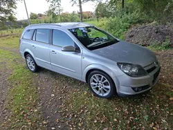 Silber Gebraucht 2005 Opel Astra Kombi | 2.900 € (Teuer)