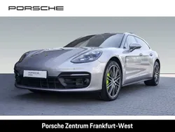 Porsche Panamera 4S