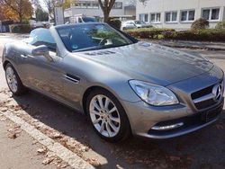 Grau Gebraucht 2011 Mercedes SLK200 Cabrio | 17.999 € (Fairer Preis)
