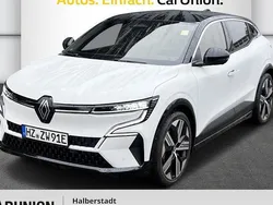 Schwarz Gebraucht 2023 Renault Mégane Komfort Limousine | 30.495 € (Superpreis)