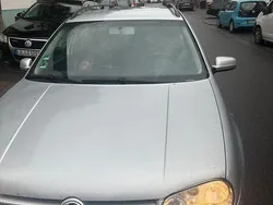 Grau Gebraucht 2004 VW Golf IV Kombi | 2.000 € (Fairer Preis)