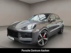 Grau Gebraucht 2024 Porsche Cayenne S E-Hybrid SUV | 123.400 € (Superpreis)