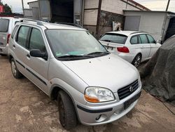 Grau Gebraucht 2001 Suzuki Ignis Limousine | 660 €