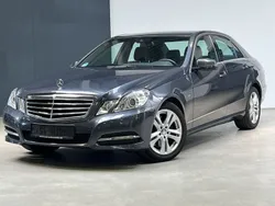 Grau Gebraucht 2010 Mercedes E220 Avantgarde Limousine | 12.500 € (Fairer Preis)