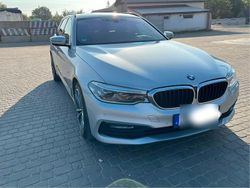 Silber Gebraucht 2017 BMW 530 M Sport Kombi | 15.700 €