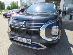 X47 kristallschwarz Gebraucht 2025 Mitsubishi Outlander P-HEV Top SUV | 56.890 € (Etwas zu teuer)