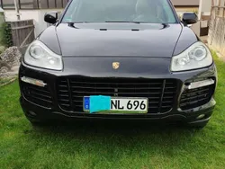 Porsche Cayenne GTS