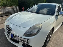 Schwarz Gebraucht 2013 Alfa Romeo Giulietta Quadrifoglio Verde Kleinwagen | 3.900 € (Fairer Preis)