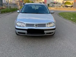Silber Gebraucht 2002 VW Golf IV Edition Limousine | 2.890 € (Etwas zu teuer)
